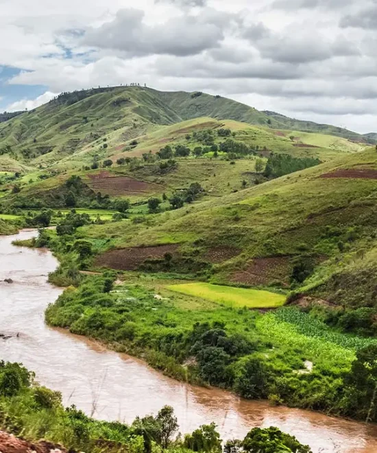 In-Depth 24-Day Tour Across Madagascar